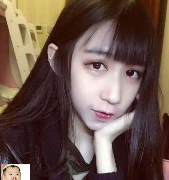 萝莉|黑暗萝莉卸妆后风格大变,眼睛大到可怕,好似真人芭比