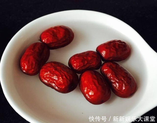 红枣|贫血最该吃的不是阿胶,而是它,6块钱成本,补血补铁,肌肤红润