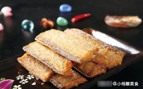 带鱼|炸带鱼不要再裹面糊了，教你这1招，炸出来的带鱼更脆更香！