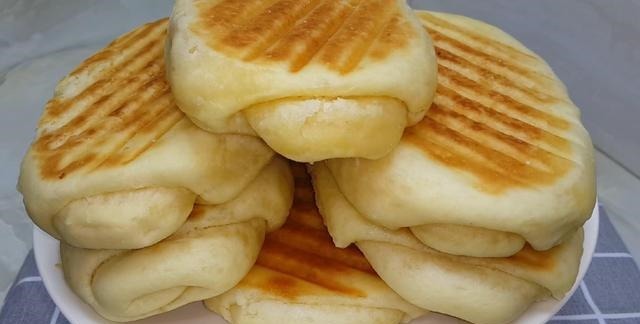 爱吃烧饼的要收藏了,加2个鸡蛋,个个蓬松暄软,比面包香甜好吃