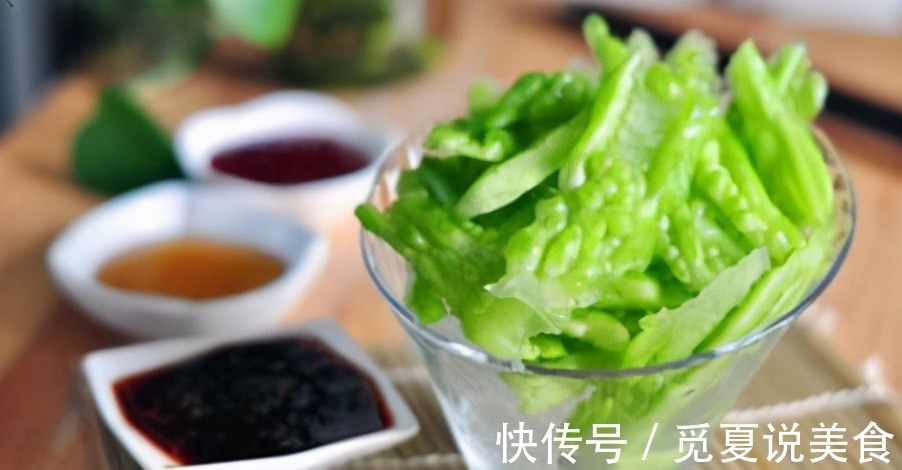 刘医生|不显老的女人,都爱吃以下3种食物,祛除雀斑,皮肤细腻又光滑