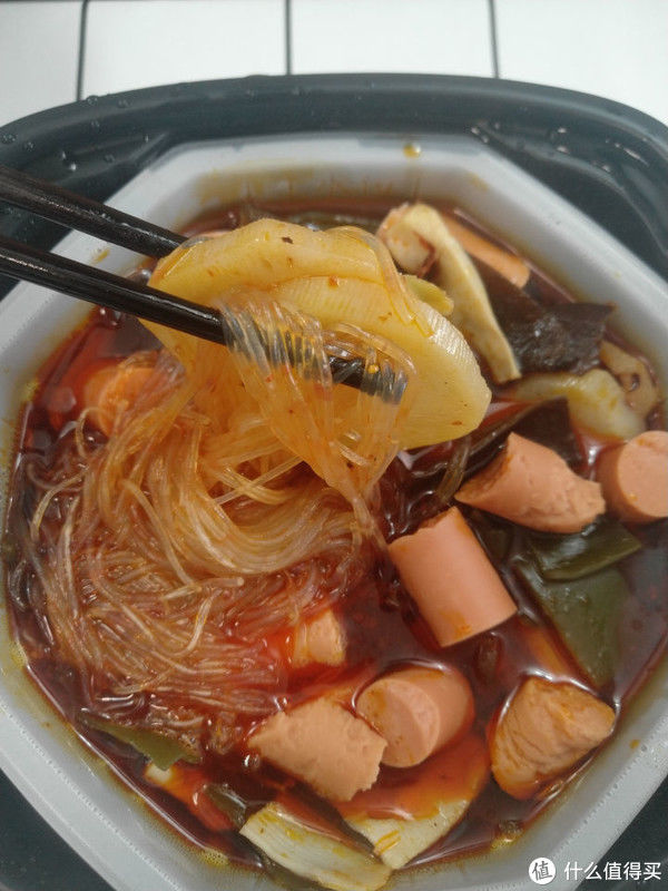 自热火锅|一个人的精彩！我吃过的15款自热锅