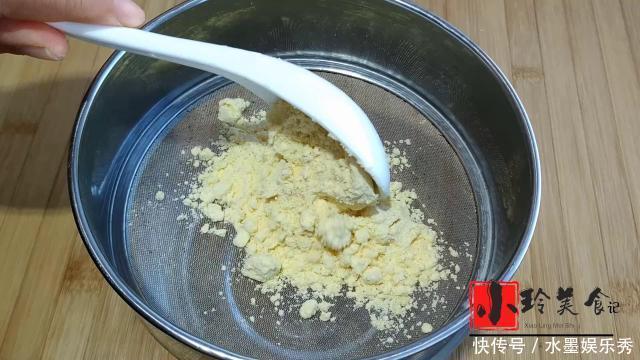 烙饼|烙饼为什么发干发硬大多人以为用开水烫面,抹很多油,其实都错