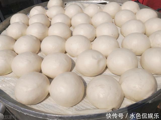 馒头吃不完，冰箱“冷藏”是大忌！教你正确方法，30天后依然新鲜