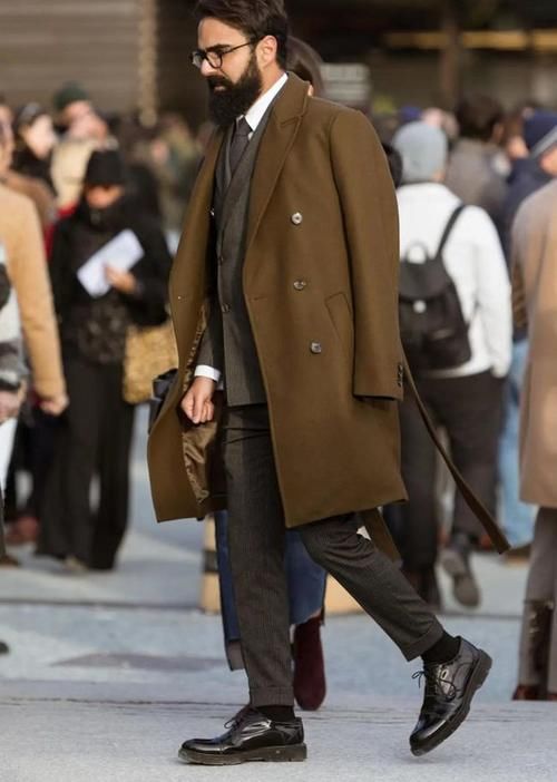 绅士|敢在西装外面穿外套的男人，成熟魅力十足，太赞了！