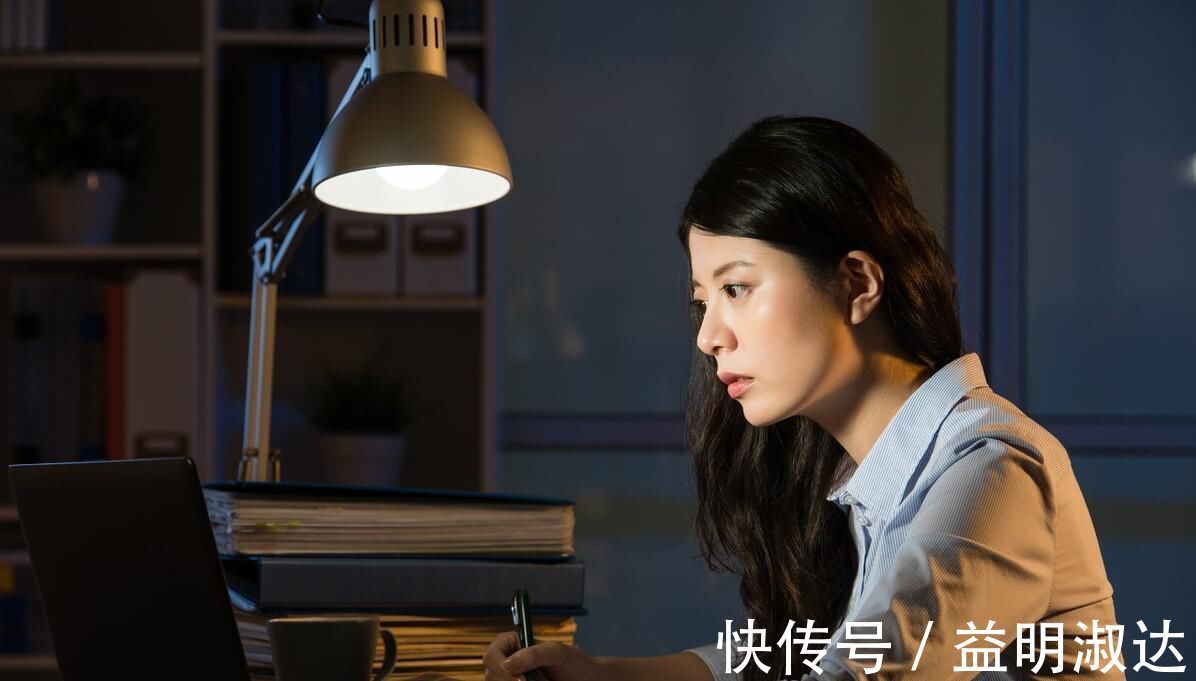 润肠|便秘“最怕”1种水,你若爱喝,润肠清宿便,肠道一通到底