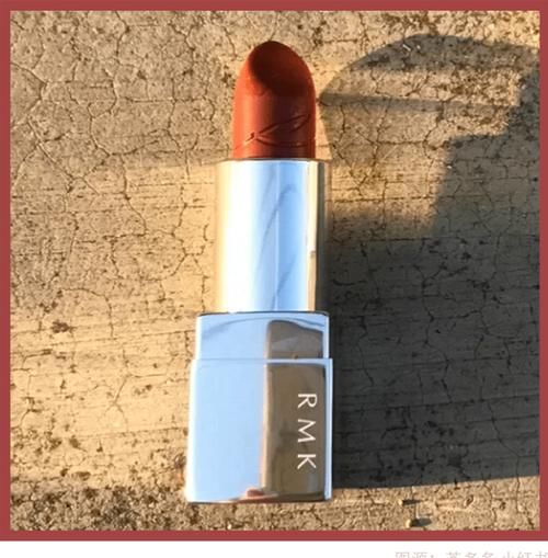 别犹豫，教你以茶治茶的8款春夏口红来啦！