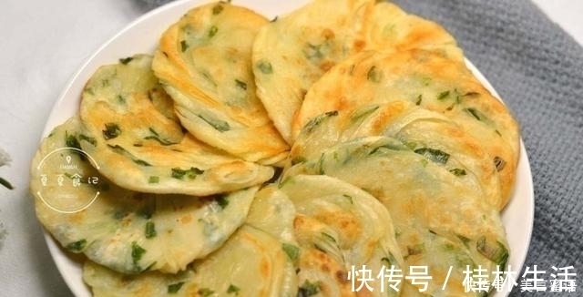 饺子皮这做法火了，百吃不厌，3天不做就馋得慌，我家一周吃5次