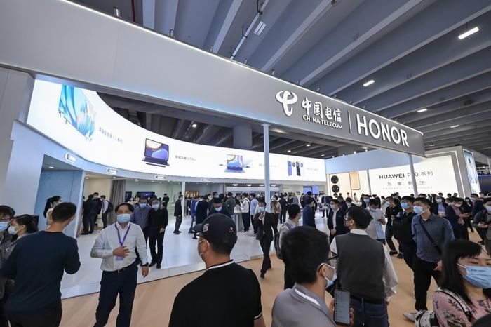 天翼智能生态博览会|2021天翼智能生态博览会正式召开,荣耀携全场景智能设备参展