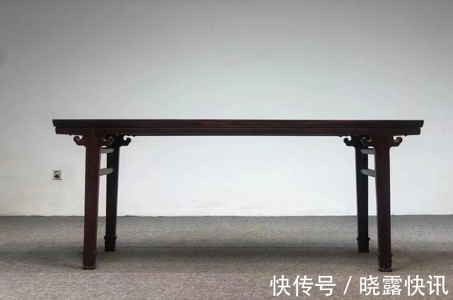 唐宋时期@隽秀挺拔,插肩隼剑腿独板画案,明式家具经典
