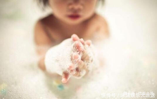 孩子|女人一生能生几个孩子?医生的答案,告诉你!