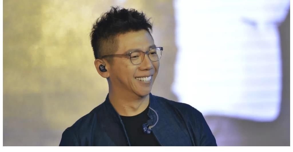 胡海泉|胡海泉好神奇啊，读了北大EMBA考了主持人证，投资李佳琦公司