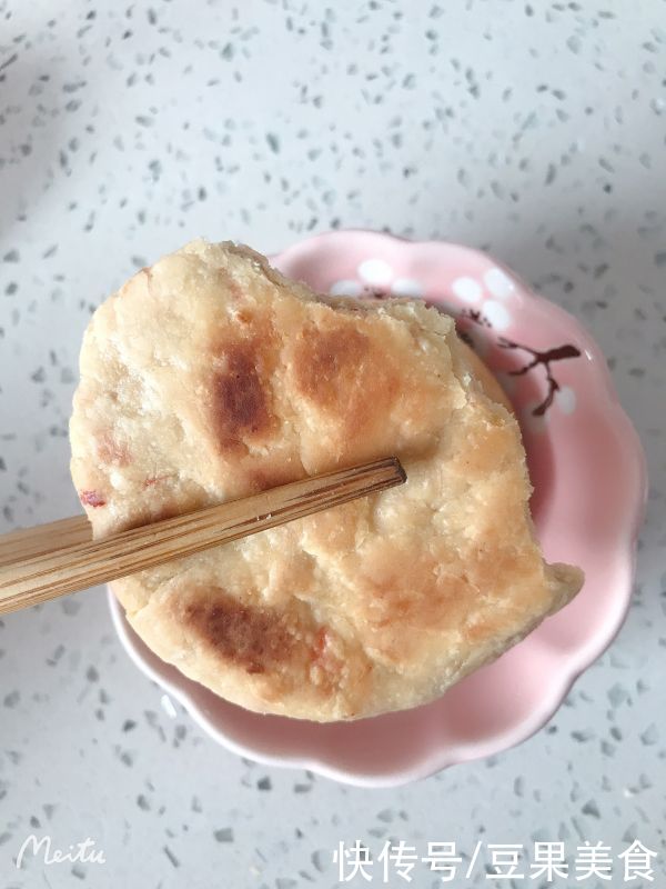 我家夏天只做家庭小酥饼，给啥都不换，吃了流口水