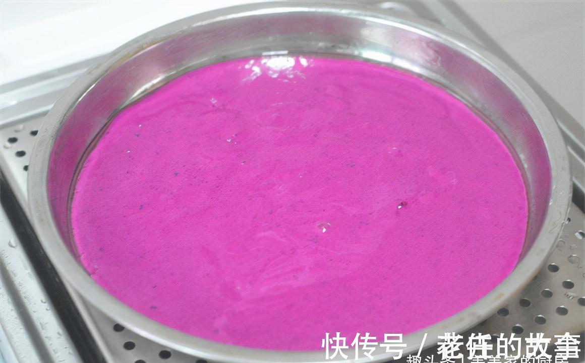 火龙果糍|便秘长痘反反复复?秋天该吃此物!搓一搓撒点粉,香甜软糯好解馋