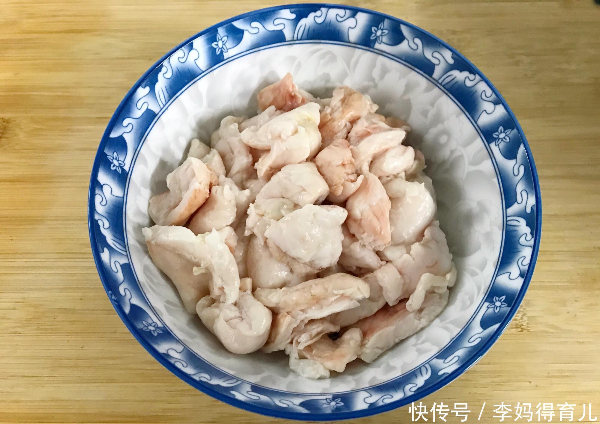 熬出来的猪|猪油熬制有窍门,下锅前多加一步,猪油雪白香浓无腥味,久放不坏