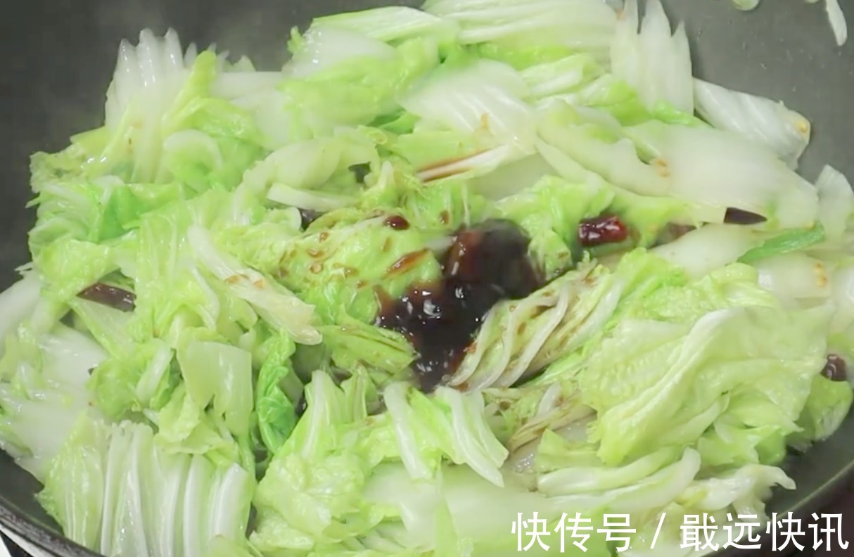 下饭|半颗白菜1把粉丝,简单一做,鲜香美味,白菜清脆,超级下饭