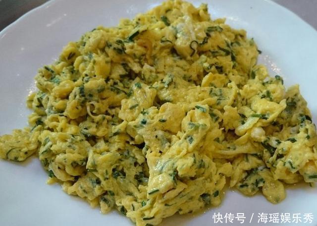 成片|长得像小葱,春季的野外成片生长,用来炒蛋简直太好吃了