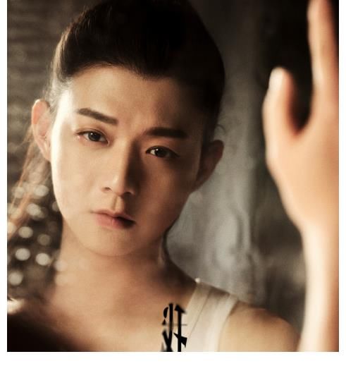 走到尽头|未受分手风波影响?霍尊新综艺顺利官宣,留言区沦陷:请他退赛!