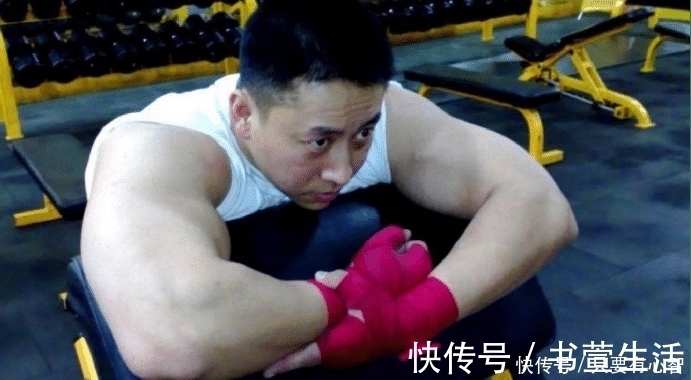 保镖|“中国第一镖王”有多厉害?用筷子打透3公分钢板,时薪28万