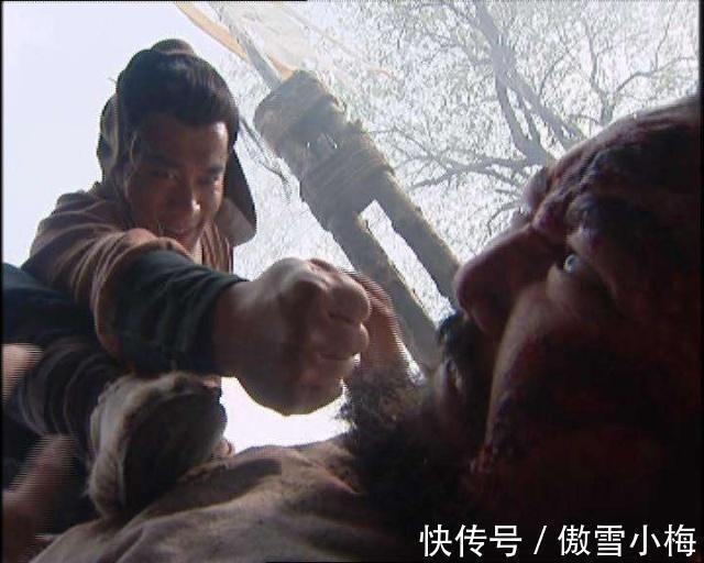 板斧!梁山三大肉搏高手,赤手空拳都无人敢惹,最后一名都能秒杀李逵