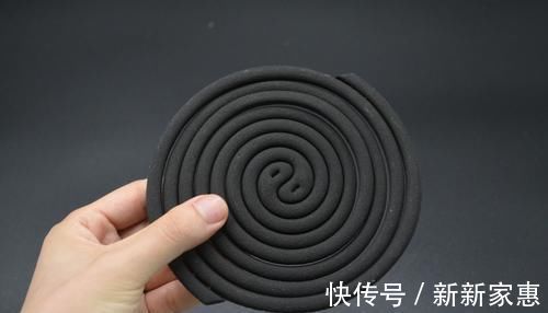 蚊香别再用手一点点拆了,立马学会这诀窍,几秒钟让蚊香自动分离