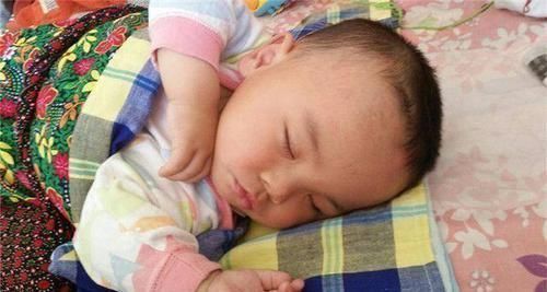 喂养|孩子哪些表现说明正处在猛长期?记住这几点,7个猛长期不错过