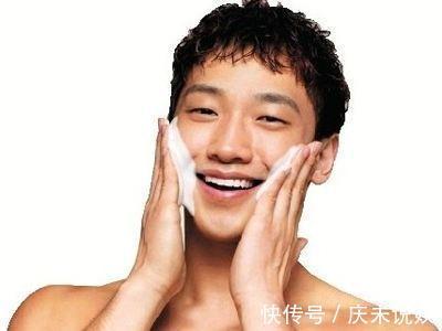 林医师|男性裸睡的6大好处，第二种老婆最喜欢，对健康而言，不妨试试！