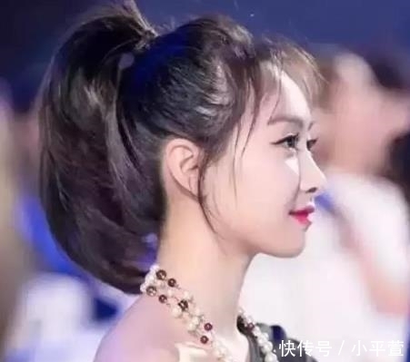 半丸子头|如今流行这款发型, 半丸子头早已经落伍了, 再懒的妹子都会梳