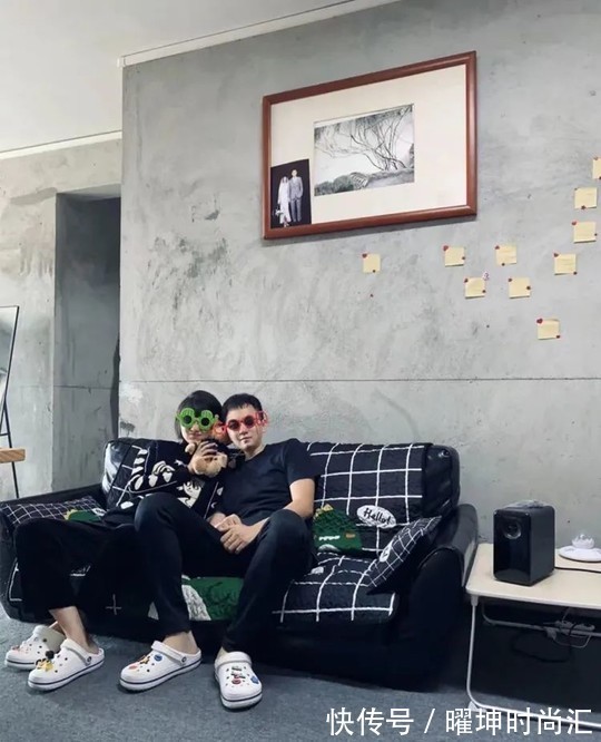 毛坯房|没钱装修,90后情侣直接入住170平毛坯房,生活却被无数人羡慕