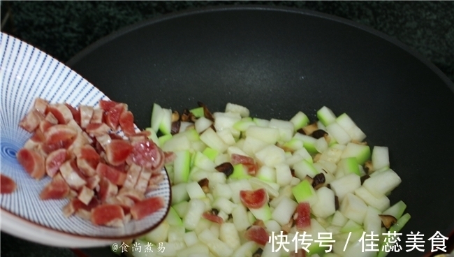 焖饭|秋天,不妨试试此款焖饭,简单快捷又好吃,增强身体免疫力