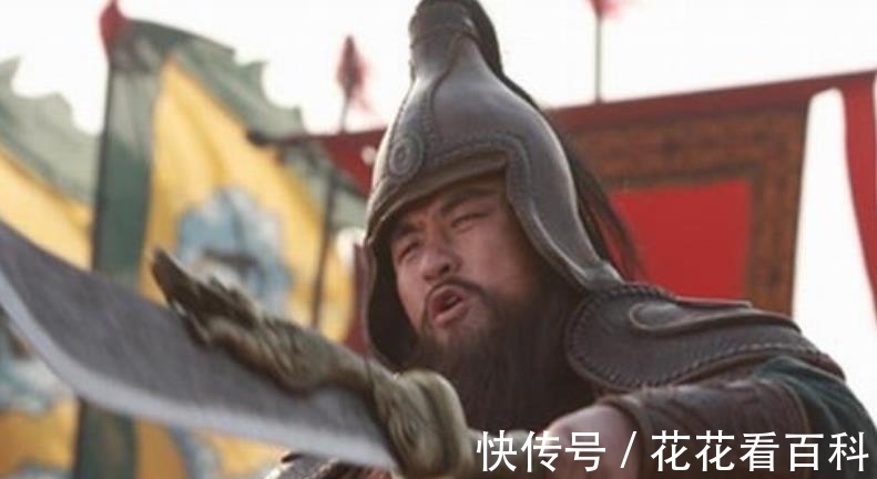 宋江#战呼延灼时，林冲一来秦明就躲，为何战关胜时，他却抢林冲头功？