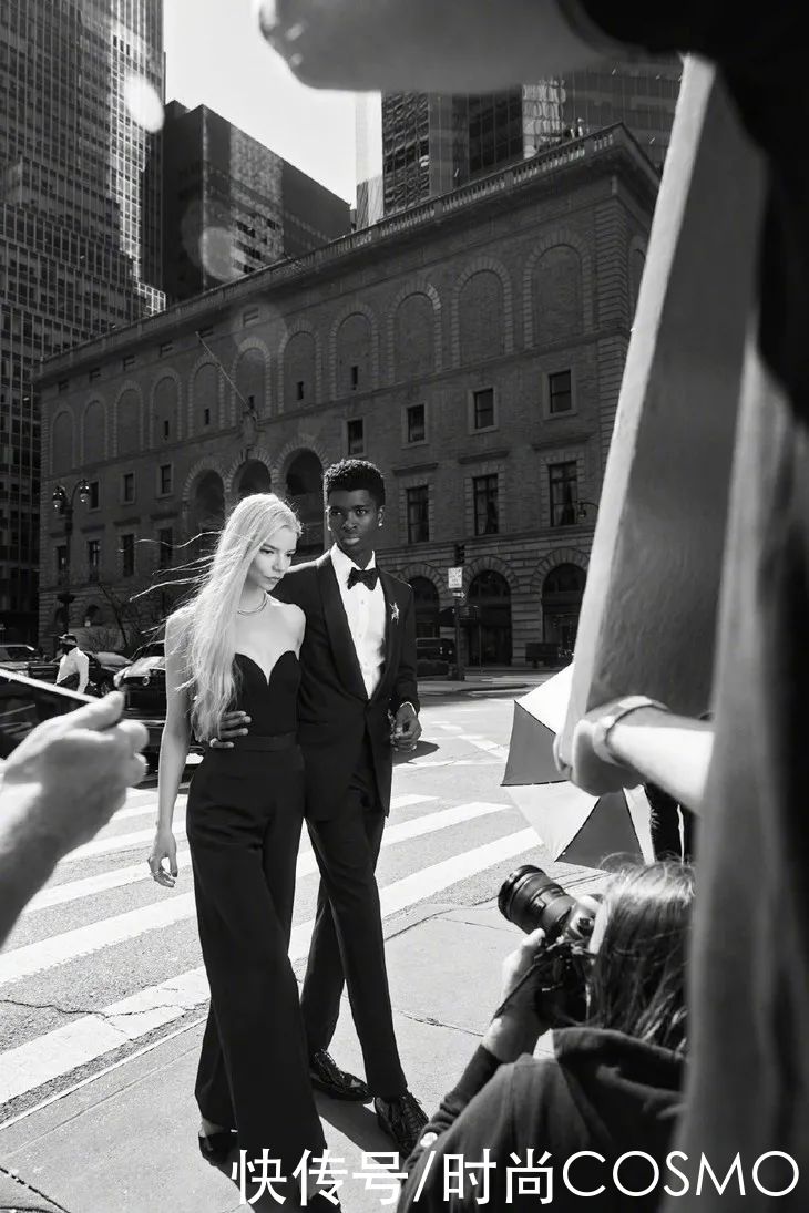 她们的早春秀有多美，我的心就有多荡|壹周潮话题 | 紧身裤