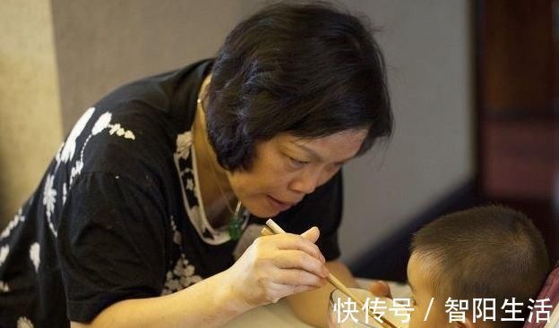 医生|6岁男孩被妈妈喂成“脾衰竭”,医生父母3种“好心”,是在害娃