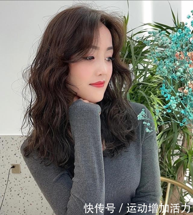 女性|30岁40岁50岁女性,发型这样剪,时尚精致显年轻