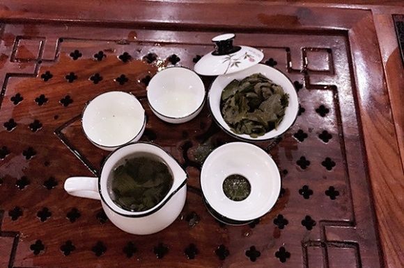 浓茶|经常喝茶，一定比喝白开水健康吗？经常喝茶的人，需讲究3件事