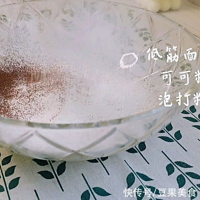 这道超浓郁的巧克力司康，一上桌就被哄抢一空