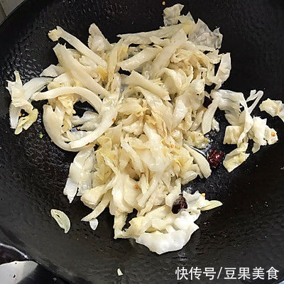 粉条|这道泡菜肉丝太销魂，同事吃过都找我要菜谱