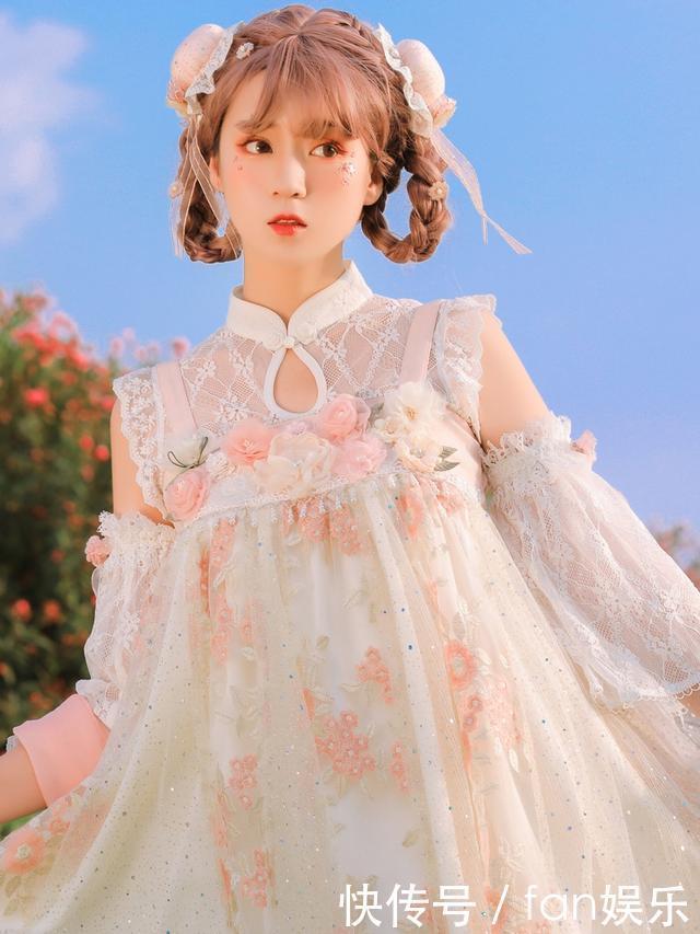 女生|女生脸上有这些特点,说明你很适合穿洛丽塔,我只中了一个