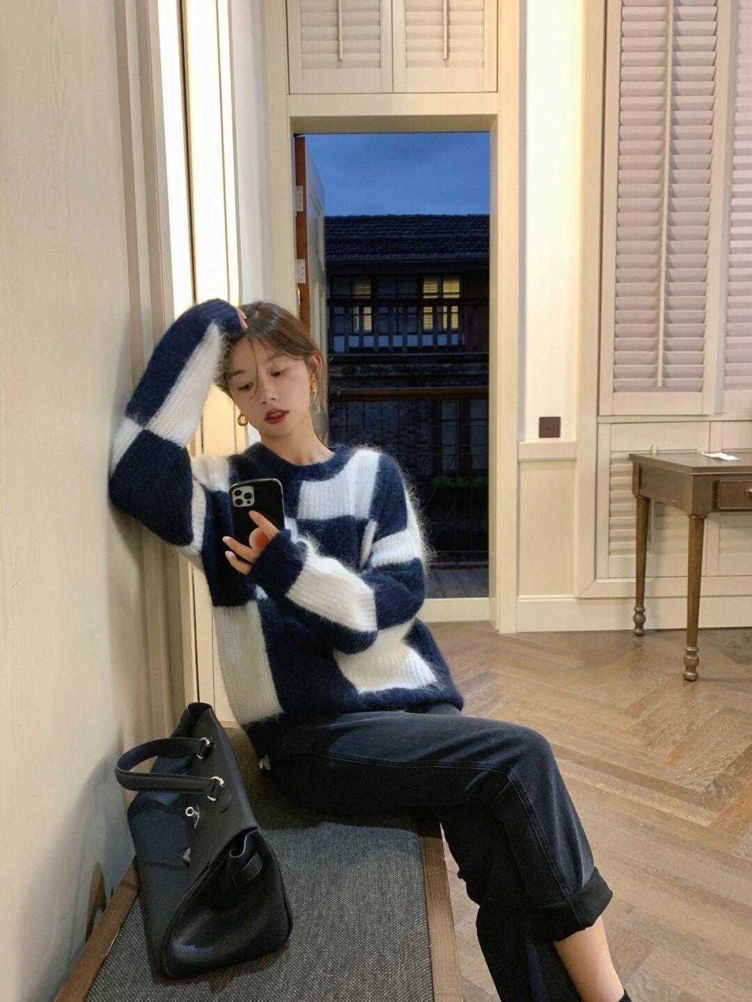 时髦精 时髦精们集合了!今年大火的棋盘格单品我给大家整理了,千万码住