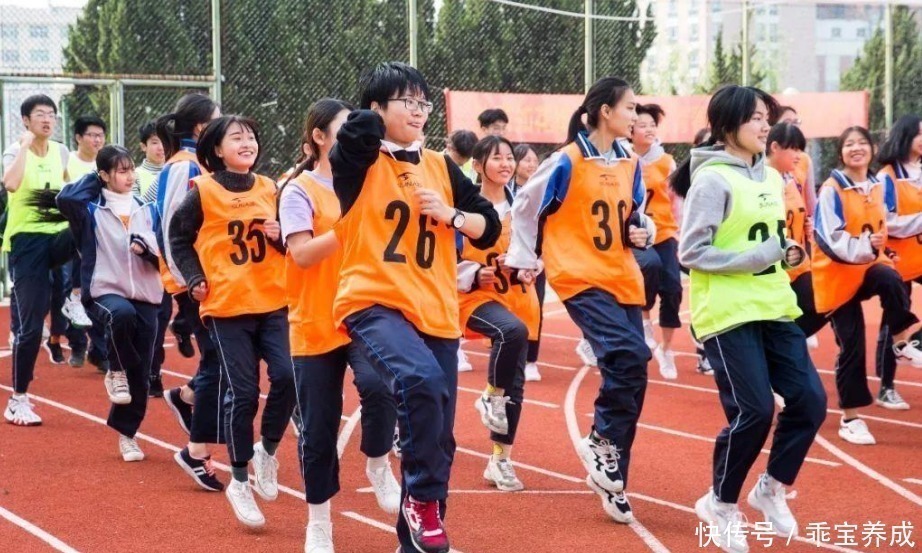 身高|“1到18岁身高表”出炉,初中生这个数才正常,你家孩子多高?