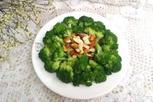 成分|更年期的女性，常吃这几种食物，或能改善气血，延缓衰老