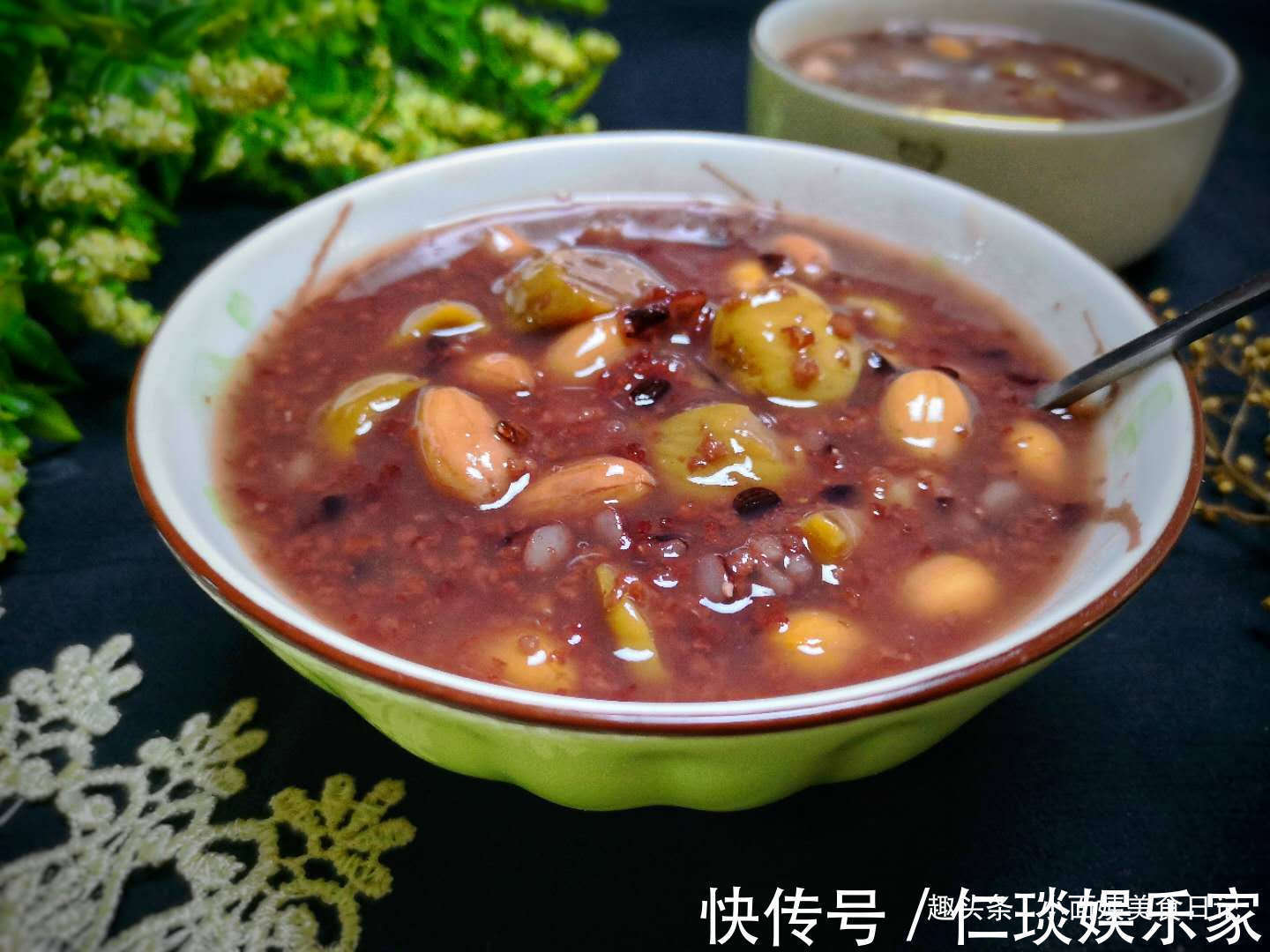 板栗黑米粥|这碗粥，女人喝了益气补血，孩子喝了强筋健骨，营养不比八宝粥差