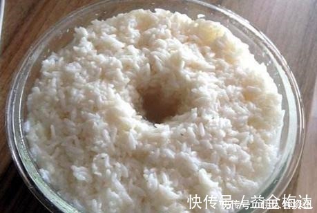 我做酒酿有一手，不用泡米不用蒸，简单更省事，清香醇厚味道好