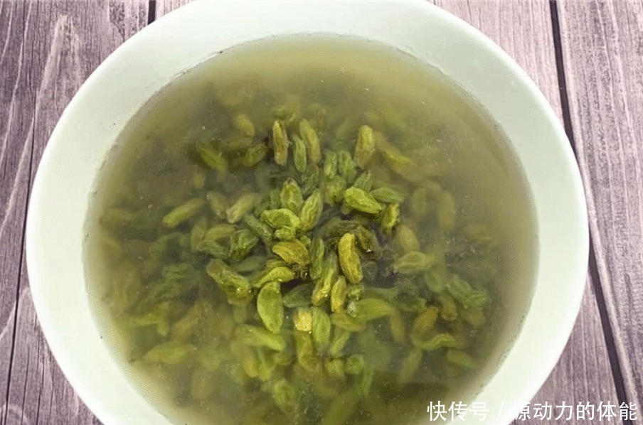 气血双补|葡萄干和它是绝配,等于天然“补血库”,气血双补,脸色更红润