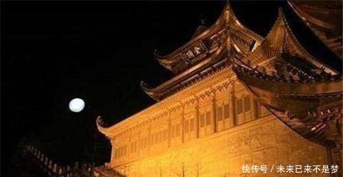 岳阳楼记@史上最懒的诗人一生仅留下2句残诗,却流传千年,至今传唱