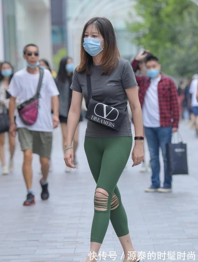 小蛮腰 时尚有型的瑜伽裤更具潮流时尚感,靓丽舒适又耐看,帅气十足!