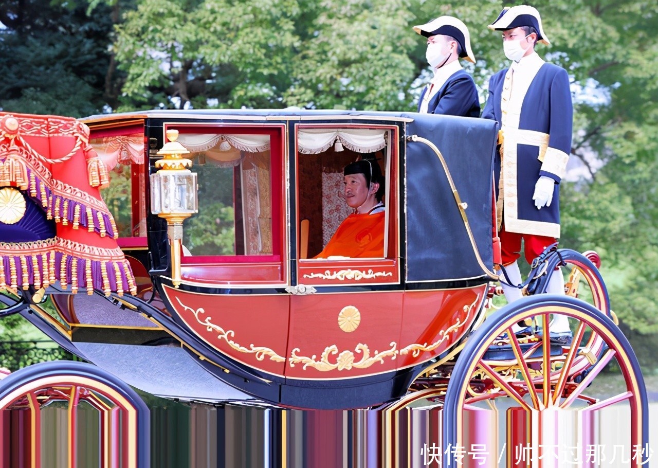 选择|日本皇室册封皇太子！雅子皇后穿“十二单”好隆重，纪子妃惊艳了