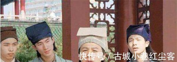 吴秀才@清朝一秀才,出门被强盗打劫,强盗突然下跪说:我送你100两银子