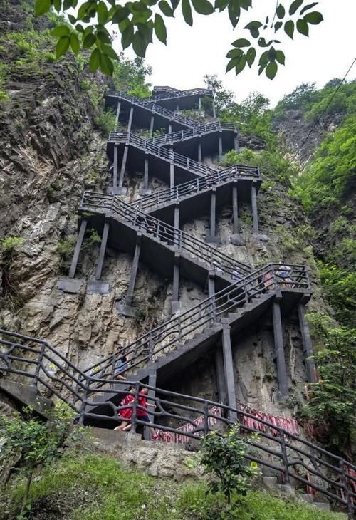 醉美房山四月天，莫负好时光，房山这个地方也太美了吧