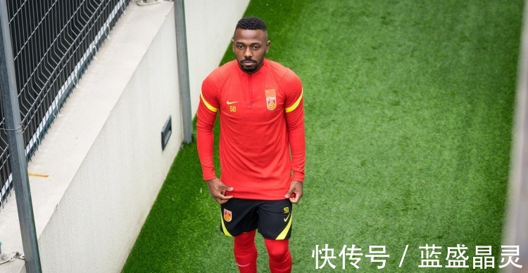 前锋|国足29人名单即将官宣!7大前锋殊死一搏,死磕日本和越南队!